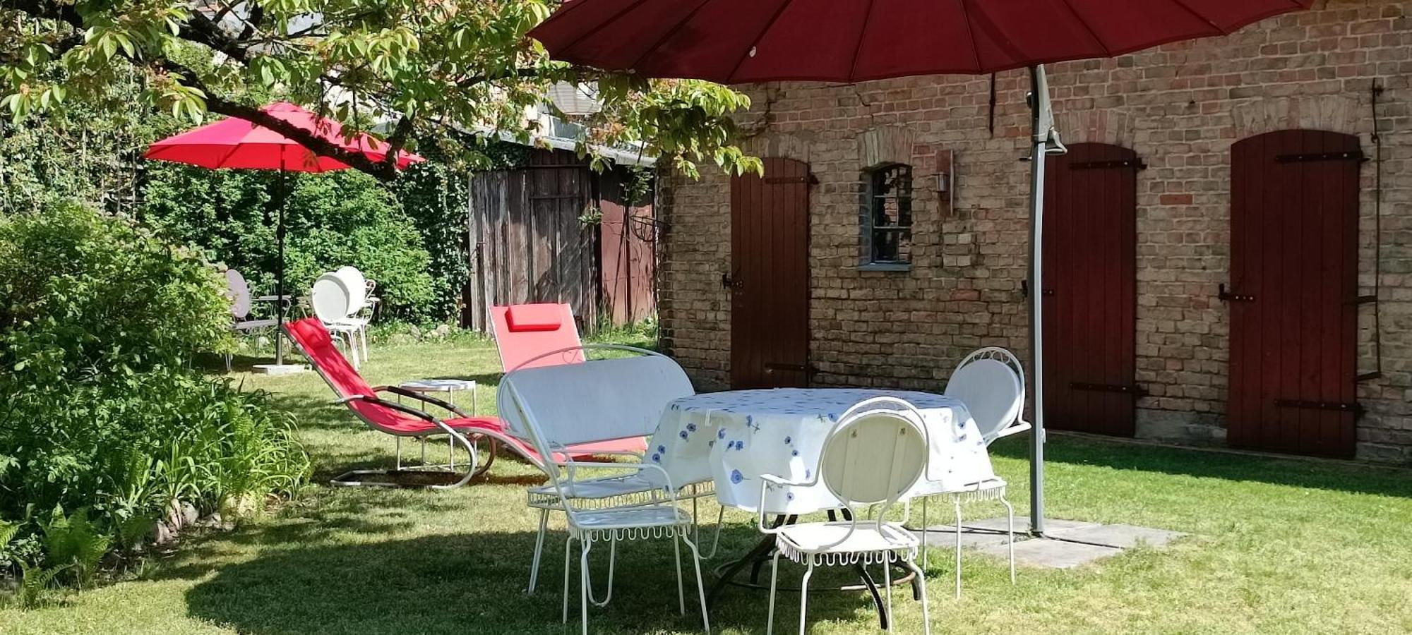 Schlossparkferienwohnungen Rheinsberg Mit Garten Luaran gambar